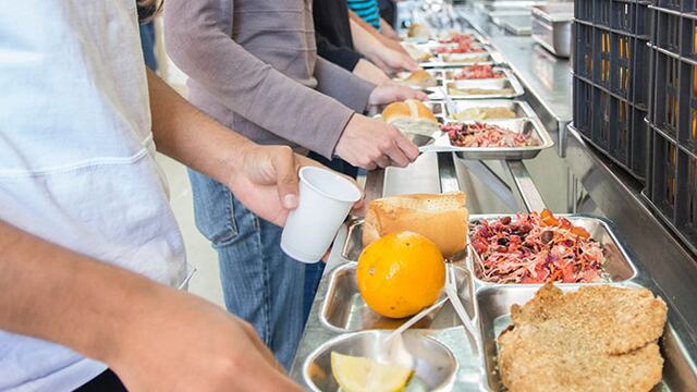 Reabre el Comedor Universitario de la UNC.