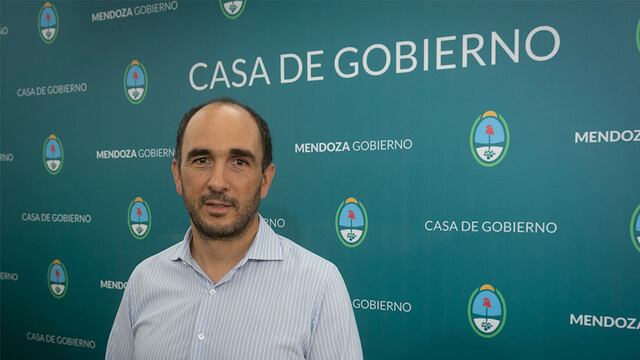 Director General de Escuelas José Thomas.