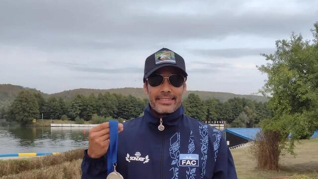 Roberto "tito"Palacios - Rumania. Foto: Club Regatas