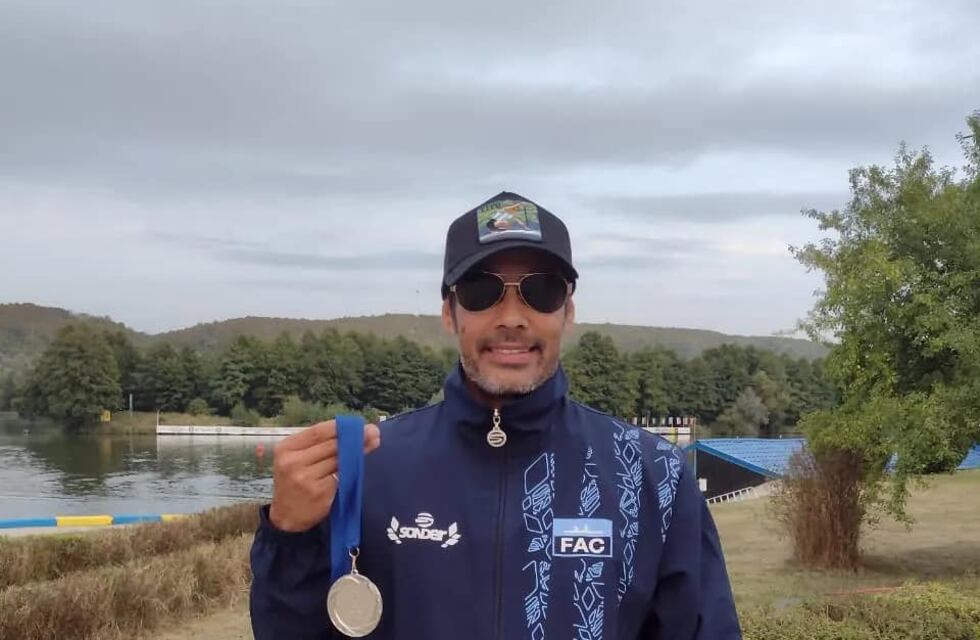 Roberto “tito” Palacios obtuvo medalla de plata en el Mundial de canotaje en Rumania