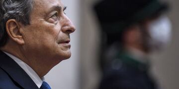 Mario Draghi renunció de manera indeclinable.