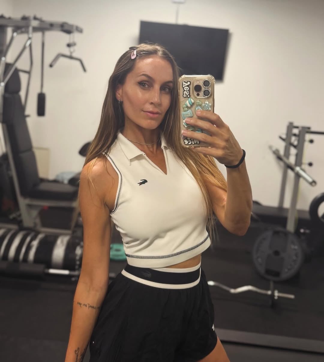 Gisela Dulko compartió su outfit estilo tenista y desbloqueó un nuevo estilo para esta temporada