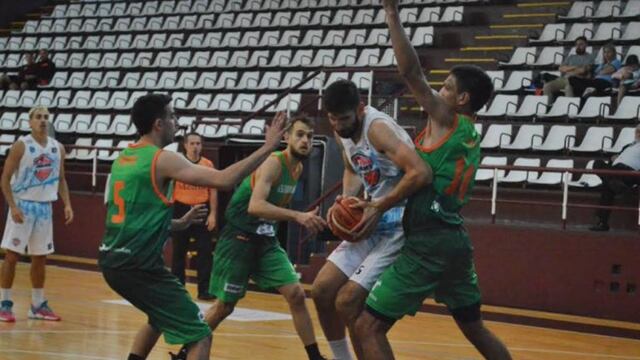 El Verde no pudo ante Zárate.