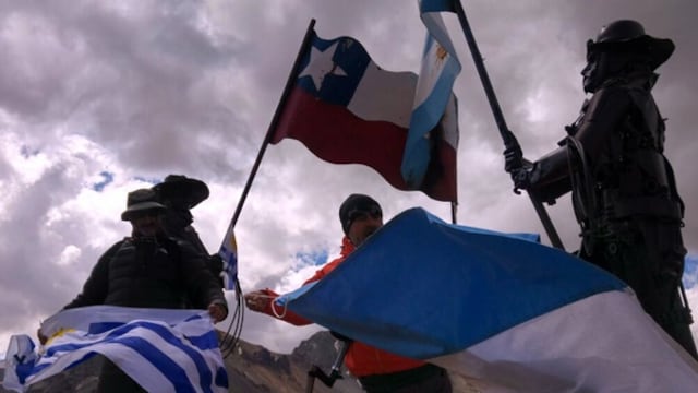 El cordobés Jean Maggi cruzó Los Andes a caballo junto a Gustavo Zerbino, uno de los sobrevivientes de la tragedia.