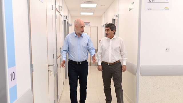 Fernán Quirós y Horacio Rodríguez Larreta en el lanzamiento del primero con el candidato. (Prensa GCBA)