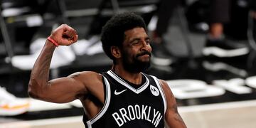 Kyrie Irving y su glorioso arranque en las semifinales de Conferencia con los Nets.
