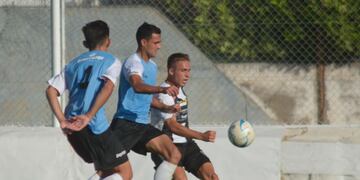 Empate de Liniers ante Ciudad Bolívar en el cierre del Regional Amateur