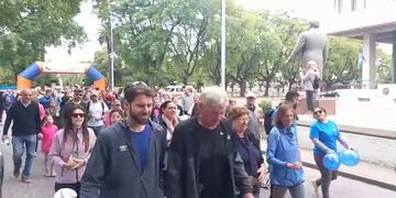 Caminata por los 40 años de APADIR