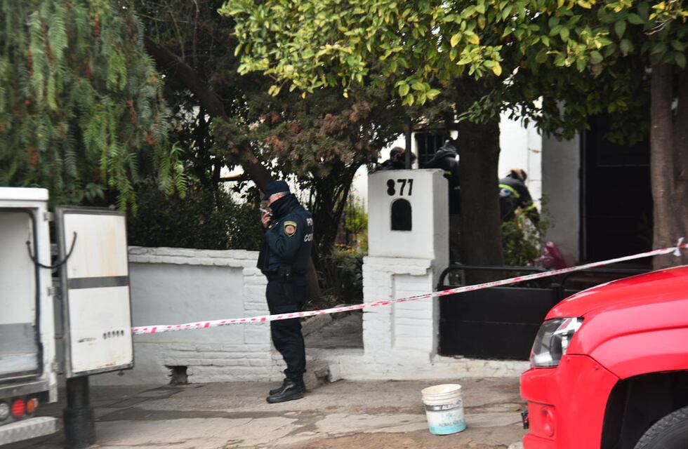 Córdoba: jubilado muere al incendiarse su casa en barrio Bella Vista