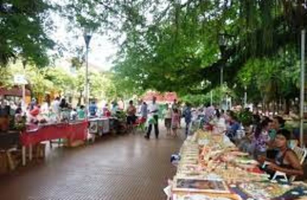 Gran movimiento comercial y turístico en Eldorado y Puerto Rico