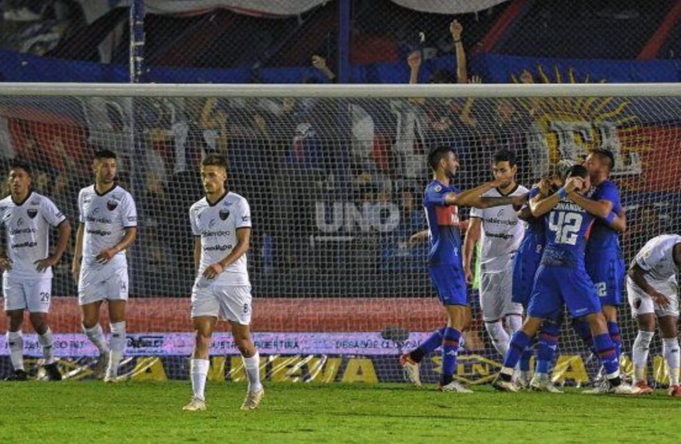 Colón perdió por 1-0 ante Tigre con un gol de un campeón sabalero