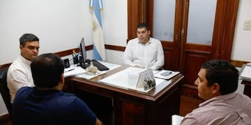 El Gobierno de Tucumán avanza en obras para garantizar el agua potable en Comunas.