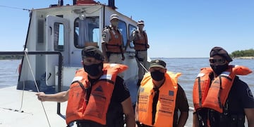 Las fuerzas provinciales actúan de manera coordinada con Prefectura Naval. (Gobierno de Santa Fe)