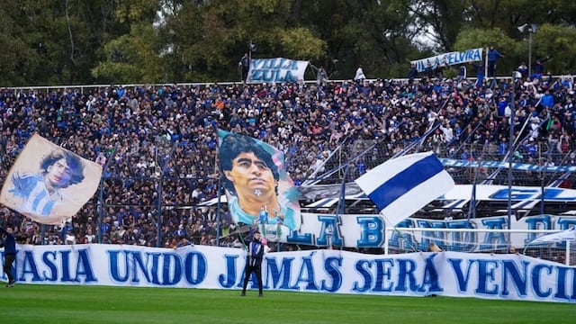 Por qué el vicepresidente de Gimnasia se volvió viral en las redes: la historia detrás del momento icónico.