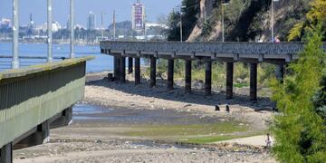 La zona debajo del Paseo del Caminante quedó completamente seca en la costanera norte.