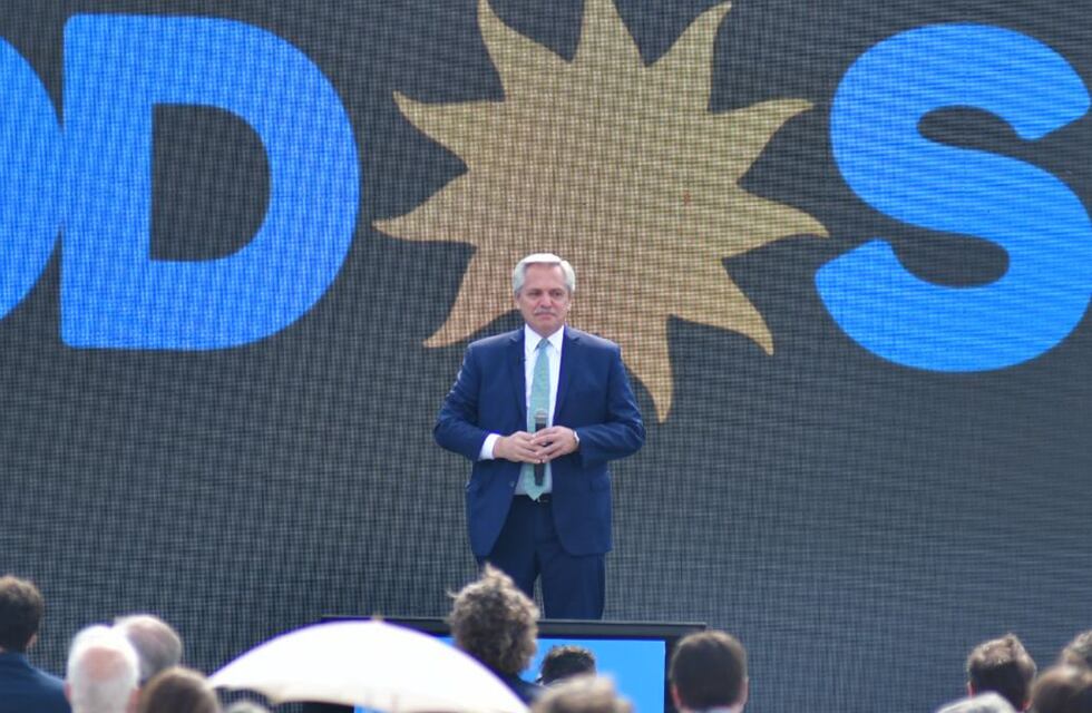 Alberto Fernández: “No voy a traicionar a Cristina, ni a Máximo, ni a Massa, ni al pueblo que nos votó”