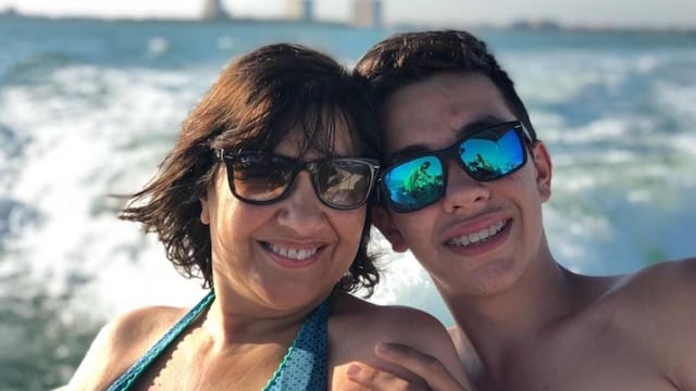 El joven está alejado de los medios de comunicación.