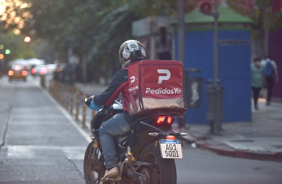 Pedidos Ya: motomandados se reunieron con concejales