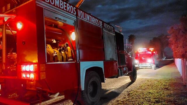 Bomberos Arroyito incendio forestal