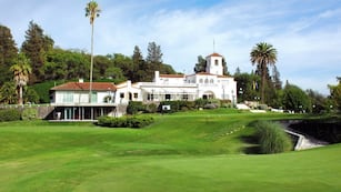 La mujer denunció abusos sexuales dentro de las instalaciones del complejo donde trabajaba.