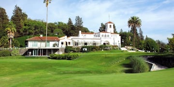 La mujer denunció abusos sexuales dentro de las instalaciones del complejo donde trabajaba.