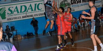 Ateneo buscará derrotar una vez más a Pellegrini para consagrarse campeón. (Foto: Néstor Franchi).