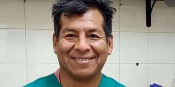 Cruz, de 52 años, era médico cirujano.