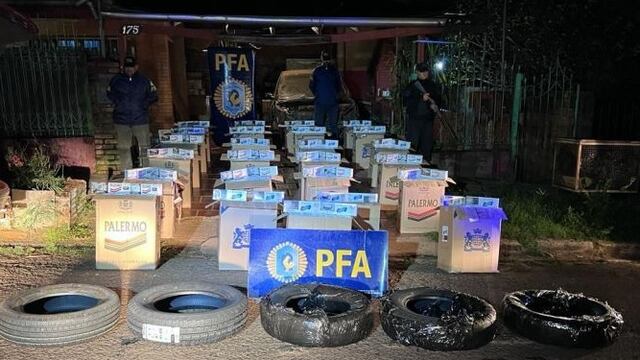 La Policía Federal desmantela red de contrabando en operativo en Puerto Iguazú.