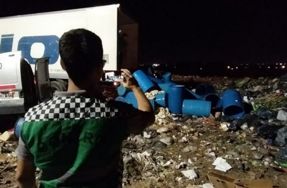 Decomisaron toneladas de achuras en mal estado que estaban por salir de Santa Fe hacia Rosario