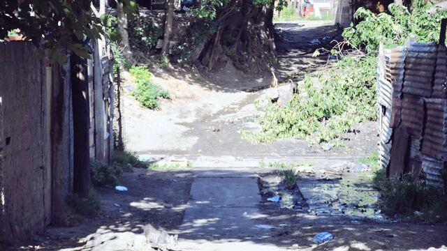 Los tiradores sorprendieron a las víctimas en un pasillo de Presidente Quintana y Avellaneda.
