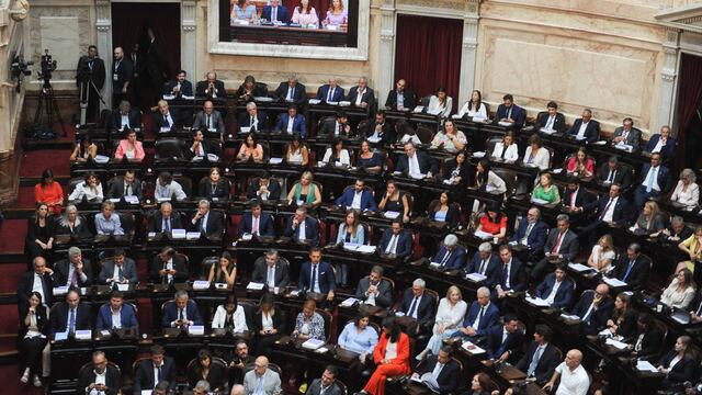 Se abrió hoy el 141° período de sesiones ordinarias del Congreso de la Nación.  El presidente Alberto Fernández fue recibido por la vicepresidenta Cristina Fernández de Kirchner, la presidenta de la Cámara de Diputados Cecilia Moreau y la presidenta provisional del Senado, Claudia Ledesma Abdala.  (Federico López Claro / La Voz)