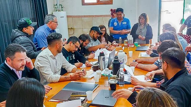 El Gobierno de Tierra del Fuego cierra un nuevo acuerdo salarial con el escalafón seco