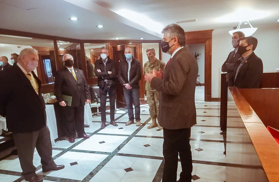 La provincia homenajeó a Alfredo Florencio Pérez, último sobreviviente de la “operación 90 al polo sur”