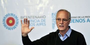 Gollan aseguró que “las medidas están dando resultados” y se ve un “descenso progresivo” de casos