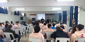 Nueva reunión por la "Primera Licencia de Conducir"