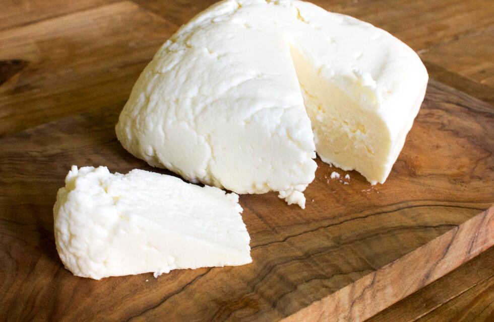 La técnica viral para convertir 200 gramos de queso en más de un kilo: “Para un dip queda super”