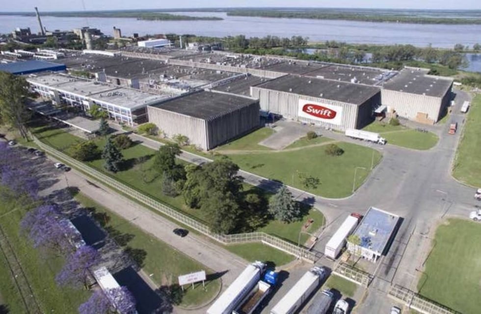 Frigorífico Swift paralizó actividades en la planta de Rosario y dio vacaciones a todos sus empleados