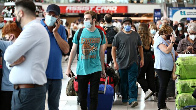 Las personas que tienen esquema completo con el diseño ruso no pueden ingresar a varios países del hemisferio norte.