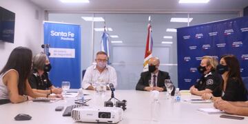 Reunión por operativos de seguridad para las fiestas. (Gobierno de Santa Fe)
