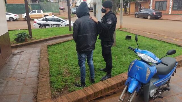 Terminó detenido tras sustraer una motocicleta en Oberá.