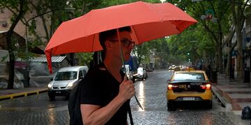 LLuvia en Mendoza
Esta mañana amaneció fresco y con lluvias intermitentes en Mendoza
Foto: Orlando Pelichotti