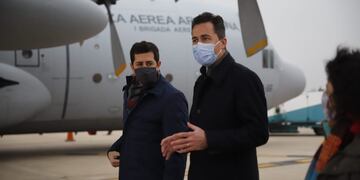 El vigegobernador Manuel Calvo recibió a Carla Vizzotti y Wado De Pedro en el Aeropuerto Internacional Ambrosio Taravella.