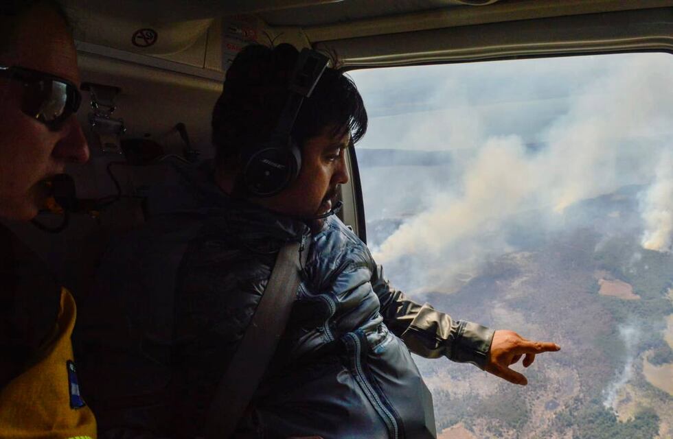 “El fuego y las condiciones climáticas están provocando algo lamentable”