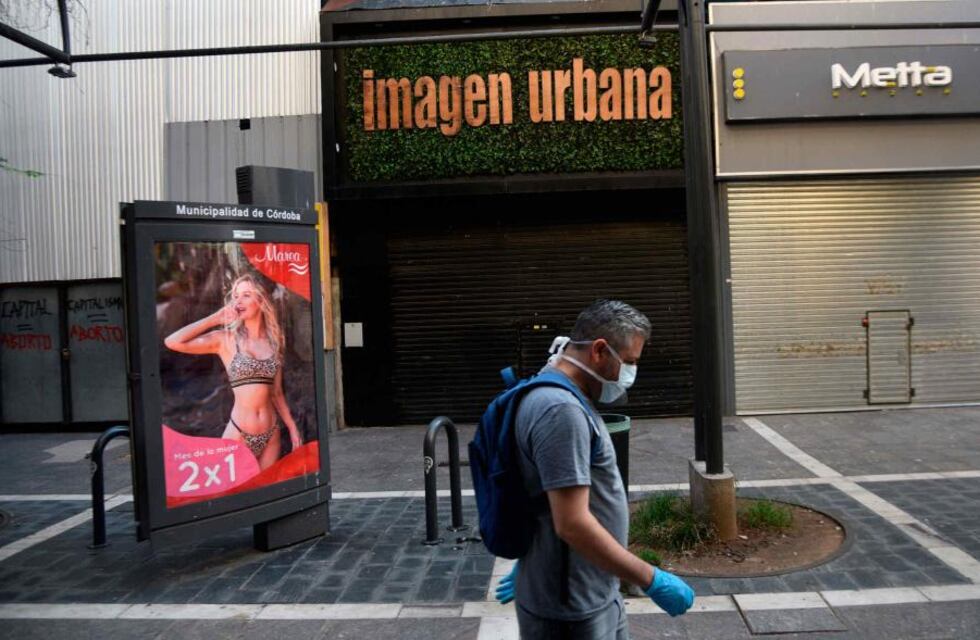 Ventas minoristas : pese a un leve aumento, todavía no se recuperan en Córdoba