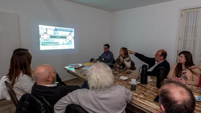 Secretarías municipales se reunieron con la Cámara de Turismo de Ushuaia, por las obras en la Pasarela Fique, Kuanip y calle San Martín