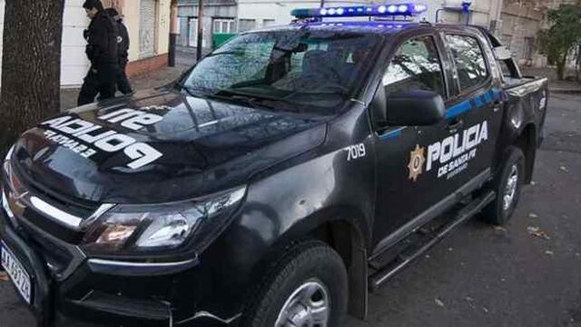 La policía encontró el cuerpo de la víctima en Salvador Caputto y Estrada.