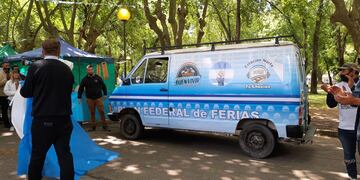 El director Nacional de Políticas Integradoras del Ministerio de Desarrollo Social, Rafael Klejzer encabezó el lanzamiento oficial en la Feria del Buen Vivir.