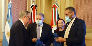 Así fue el primer encuentro en Tandil