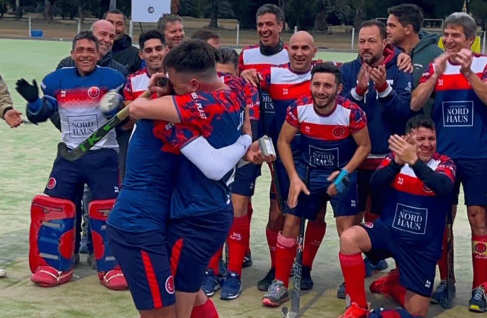 Venado Tuerto: le propuso casamiento a su novio y se hizo viral en las redes