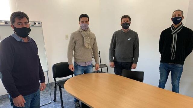 Reunión con autoridades del ferrocarril en Soldini (Comuna de Soldini)